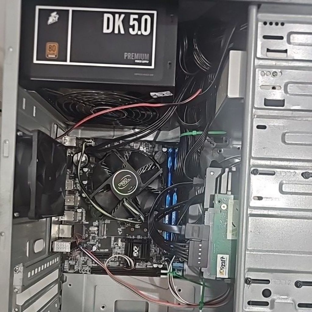 [Bekas] [Nego] PC i7-2600k RAM 16GB DDR3 1TB HDD