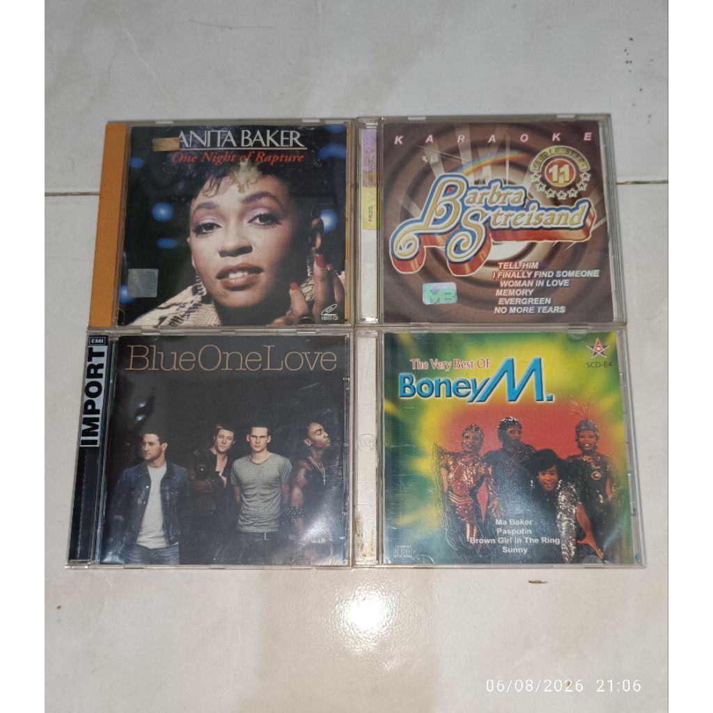vcd & cd ANITA BAKER-One Night Of Rapture (3) / BARBARA STREISAND-Karaoke / BLUE-One Love (2) / BONE