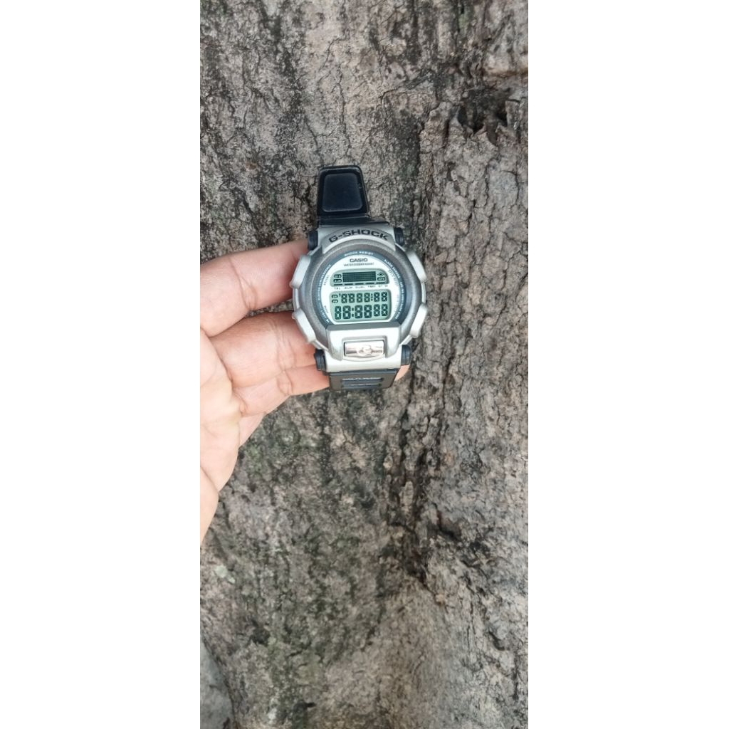 G-Shock dw003