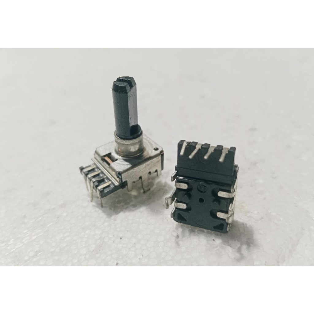 potensio 4pin model 203 original As D