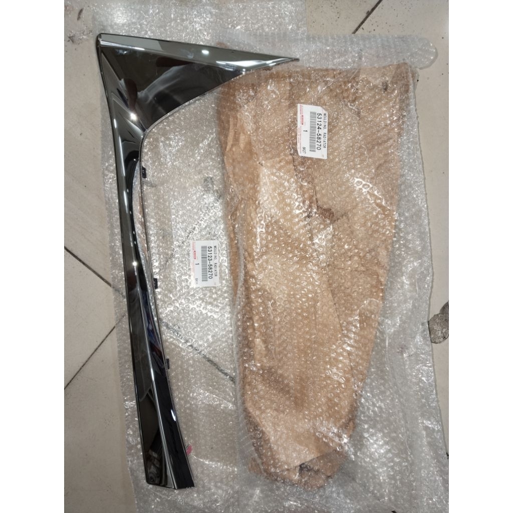 List Grille List Chrome Radiator Alphard Kanan-Kiri Original