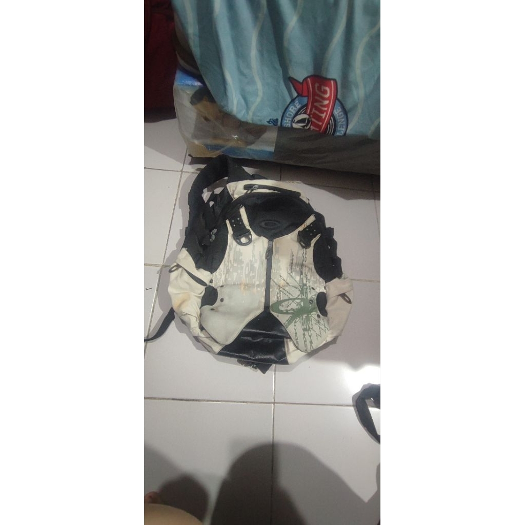 tas ransel okley vintage original