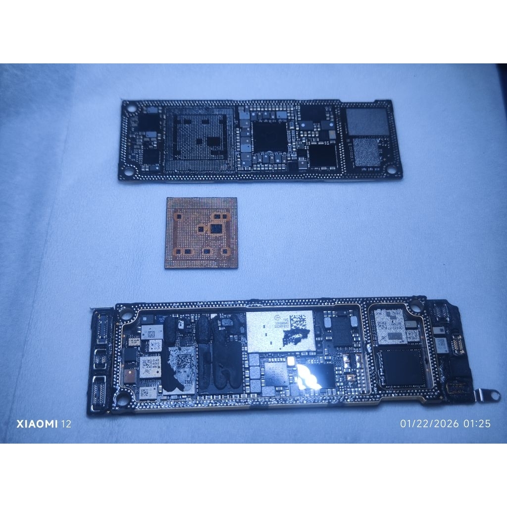 Service iPhone, Reball CPU, Swap Board Dll