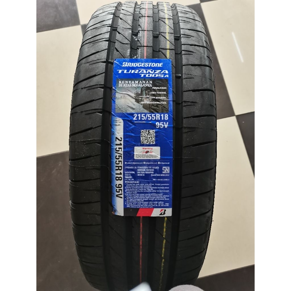 Ban Bridgestone 215/55 R18 T005A