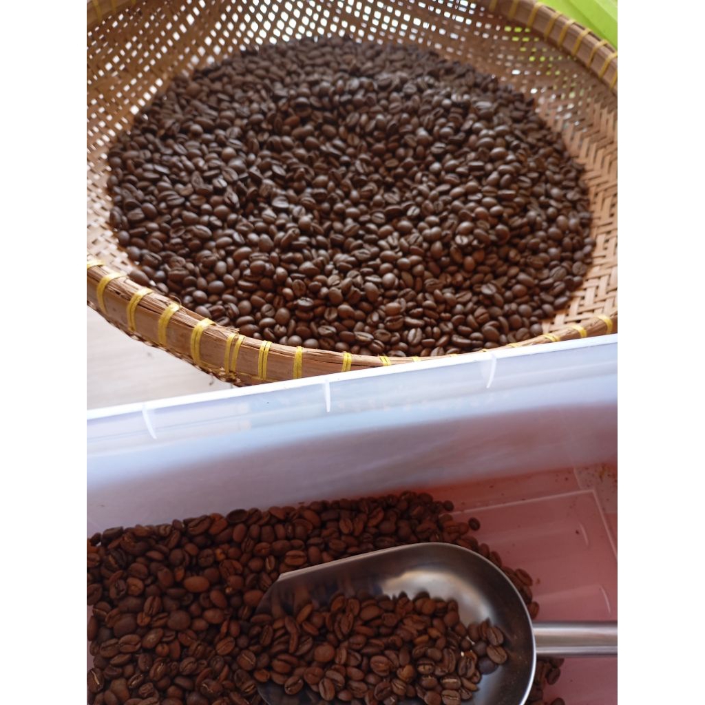 Robusta Petik Merah Kopi Biji Halus
