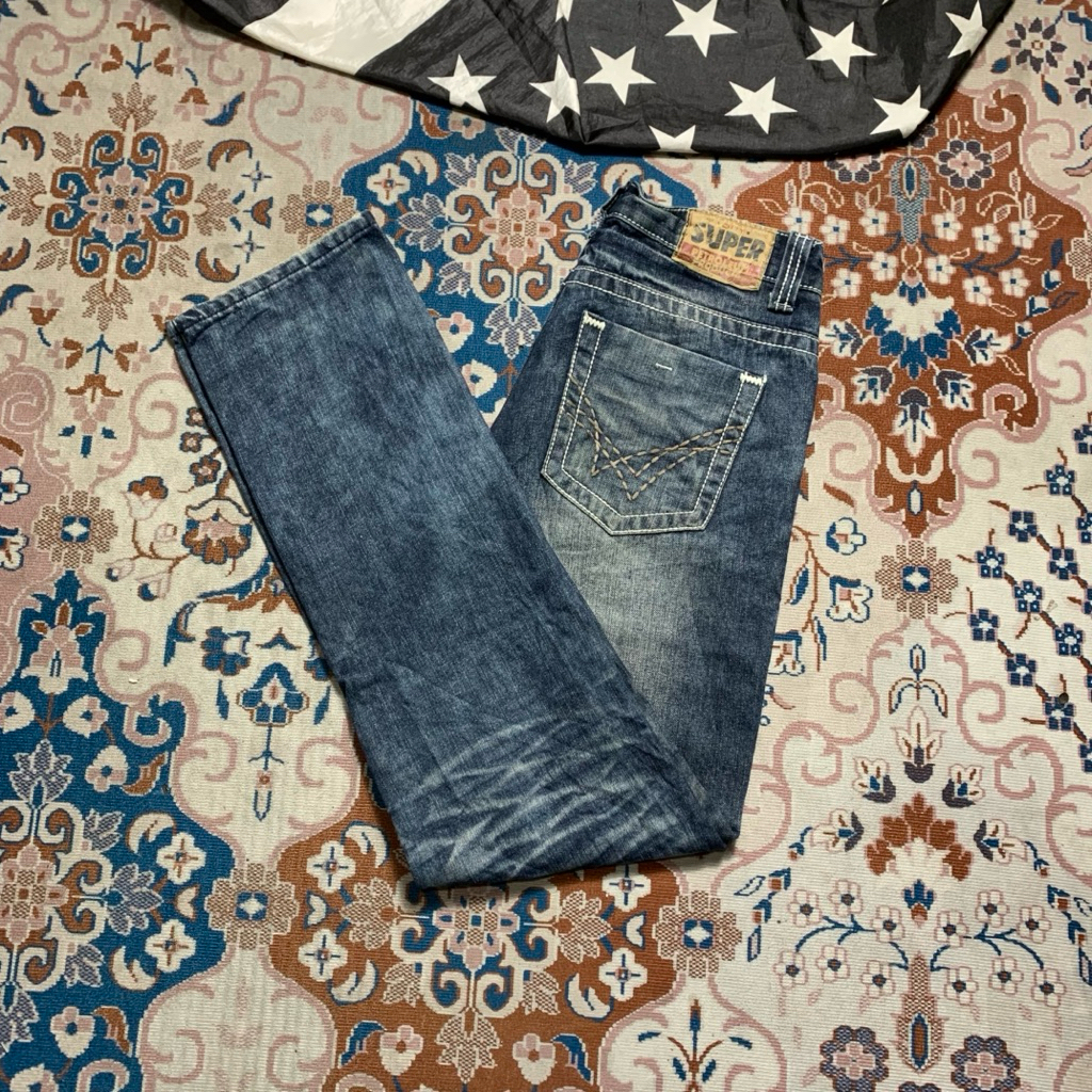 BLUE JEANS INVISIBLE REGULAR FIT