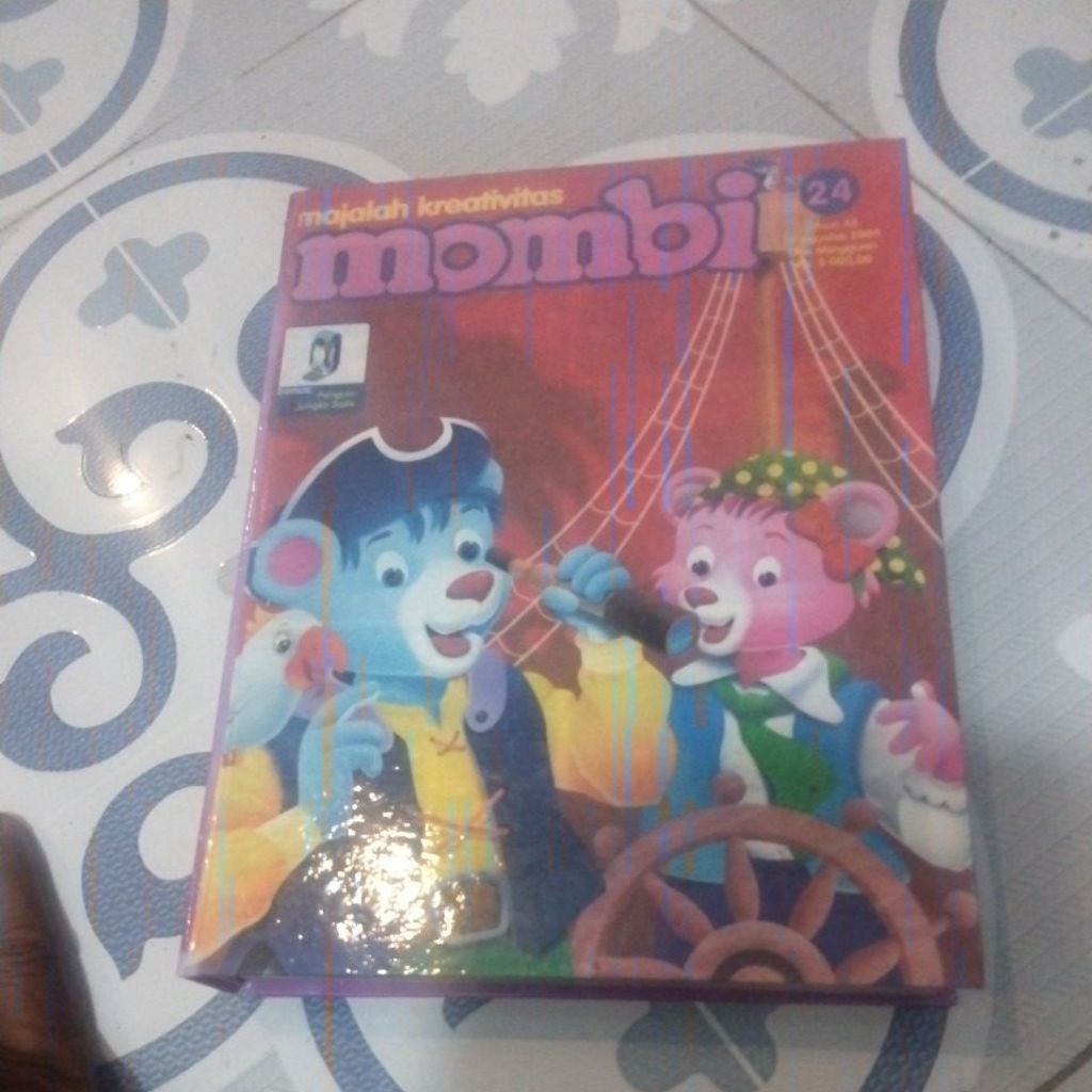 BUKU ANAK ANAK MAJALAH KREATIVITAS MOMBI ( MOMBI BUNDEL ISI 20  CAVER TEBAL SEKEN