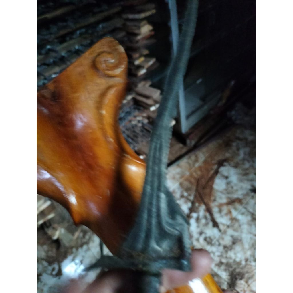 Pusaka Keris Lurus Tradisional Set Warangka Gayaman Glossy