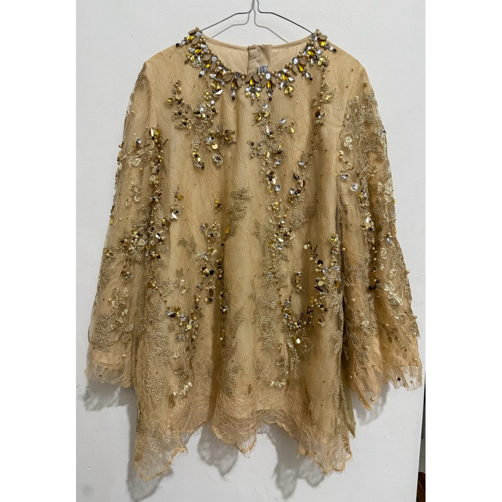 Ivory Studio RTW Kebaya Lamaran Wisuda Kondangan Brokat Payet