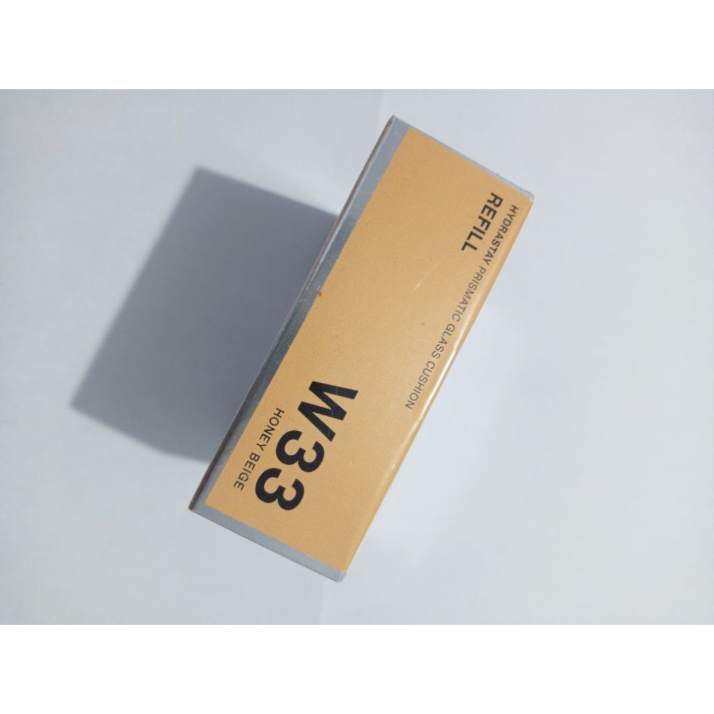 SEALED Refill Makeover Hydrastay Cushion W33