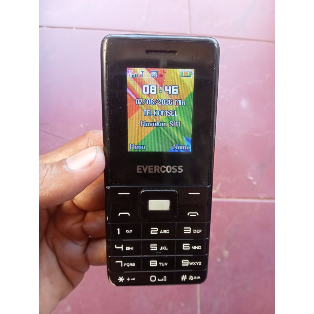 HP Evercoss N1F + baterai kondisi normal second