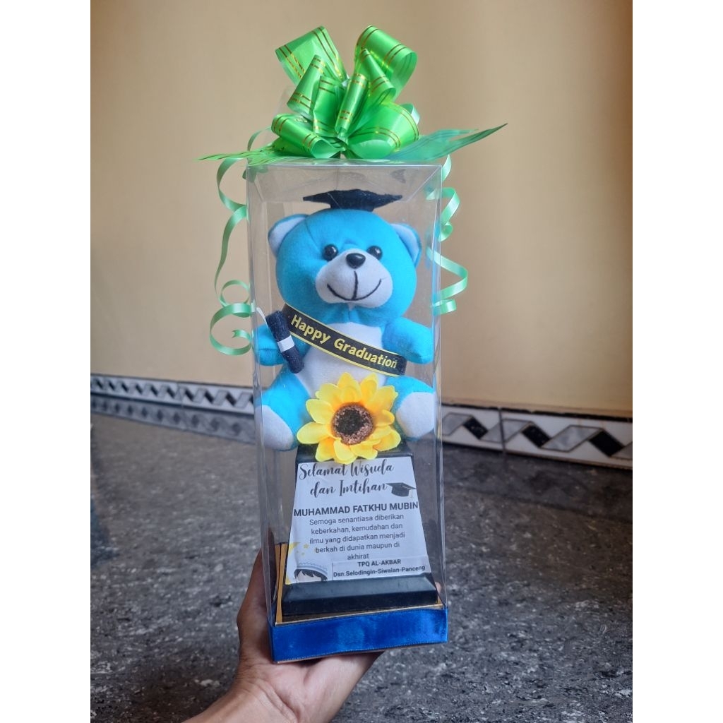 kotak mika / box mika piala / box boneka wisuda bisa ecer