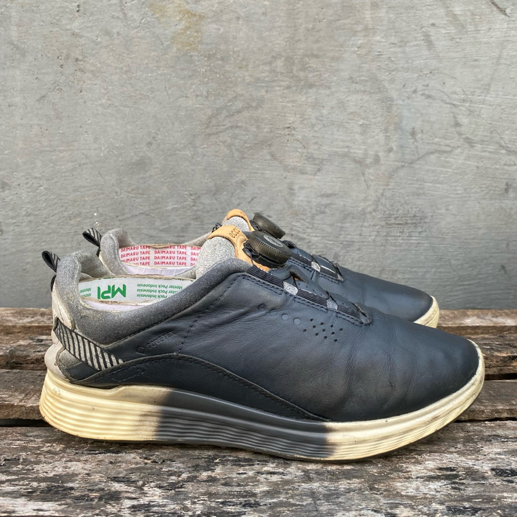 Ecco boa golf shoes