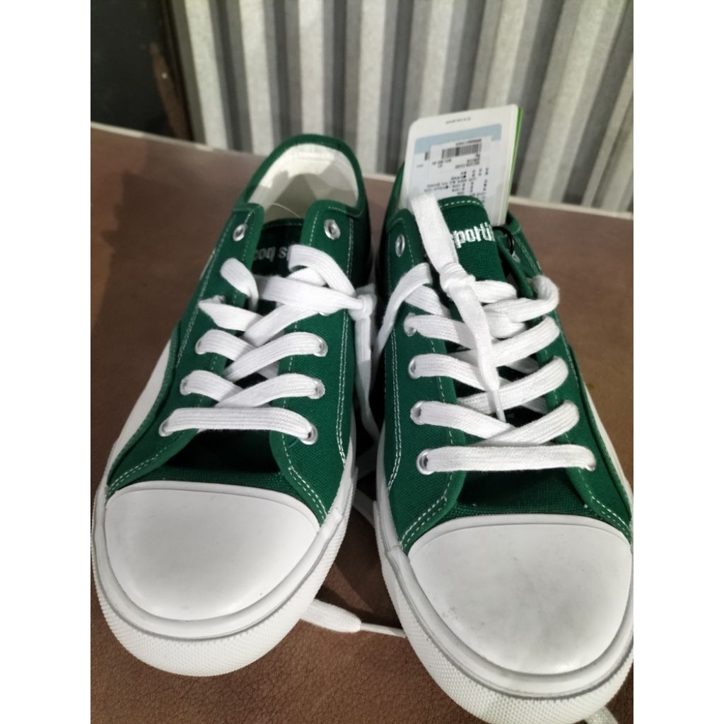 CHAT SEBELUM ORDER/CO.sepatu NWT lecoq