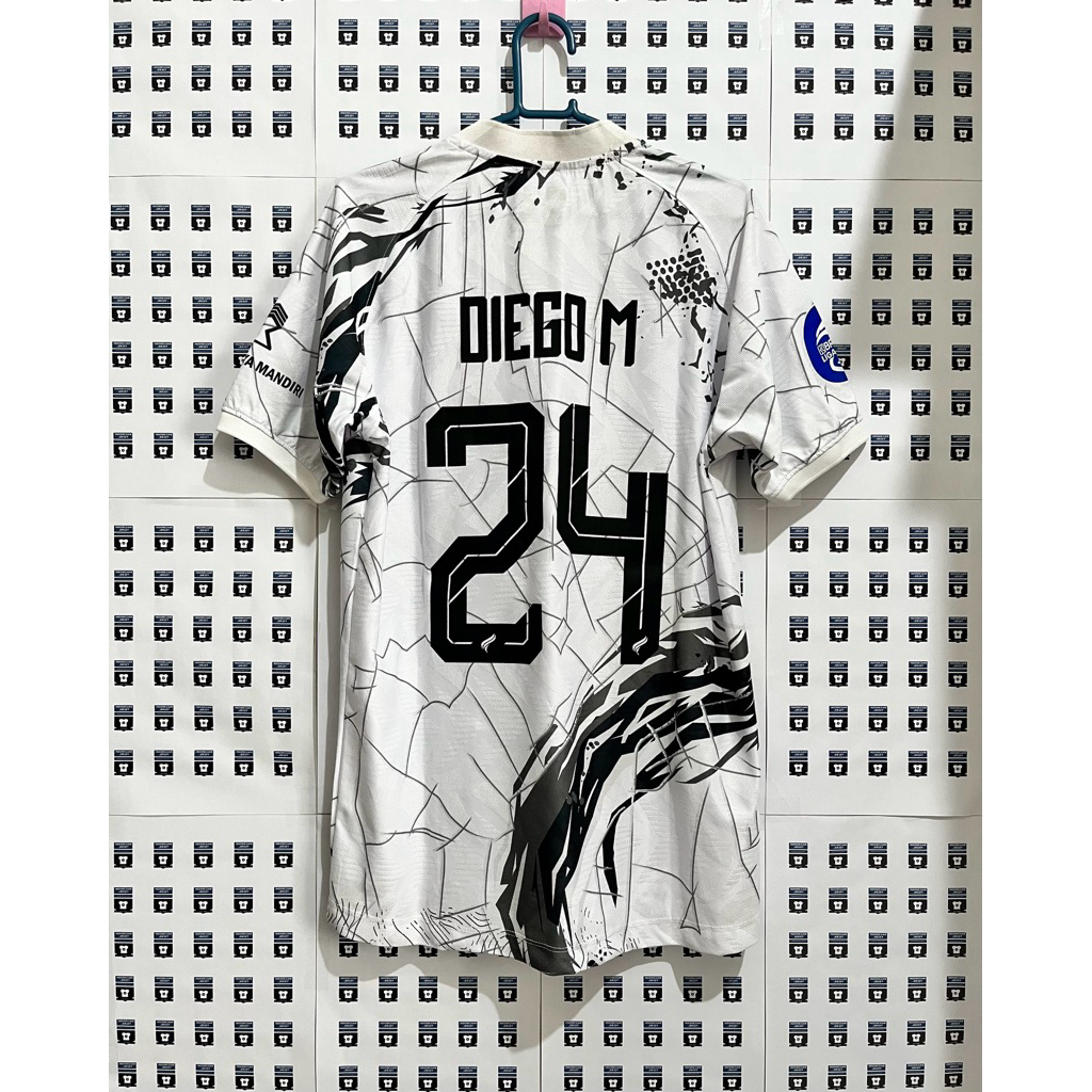 Jersey Original Borneo FC Away 2023 Diego M