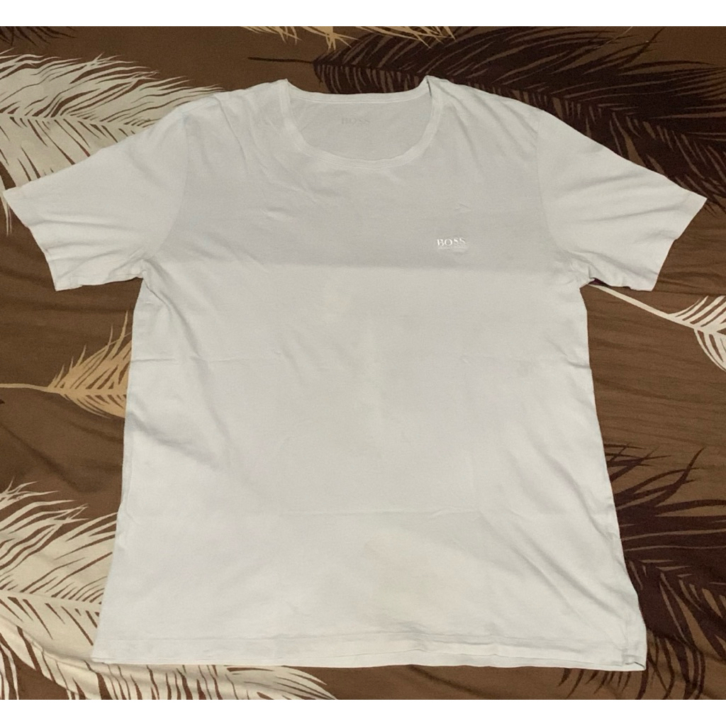Baju Kaos Hugo boss