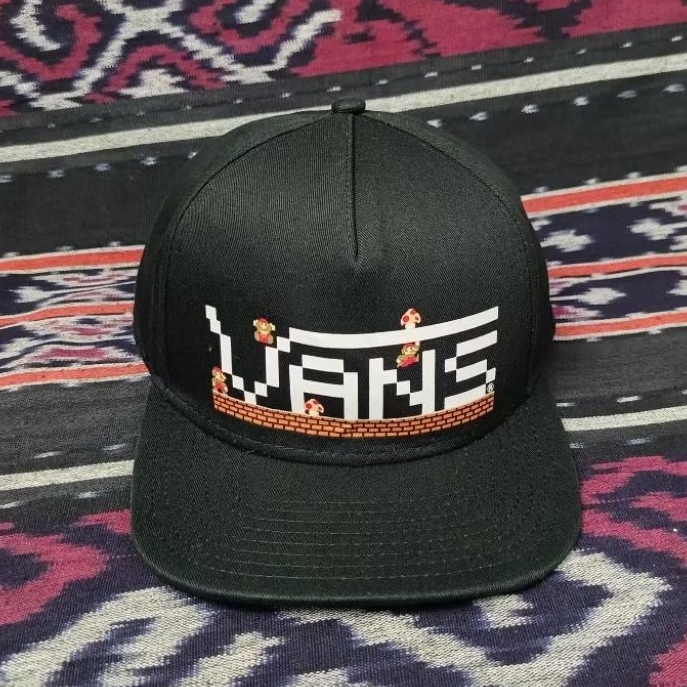 Topi Vans X Nintendo Snapback Hat