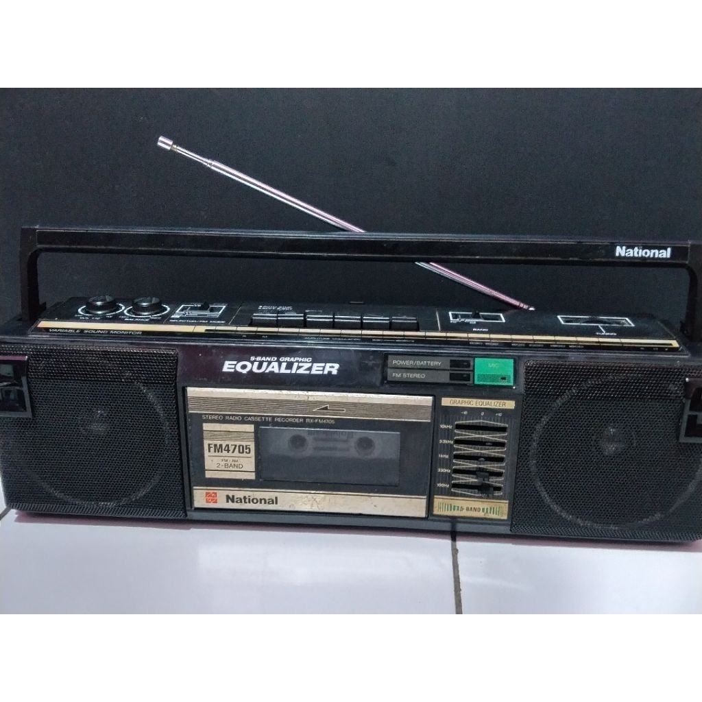 Radio Tape National mini compo nyala