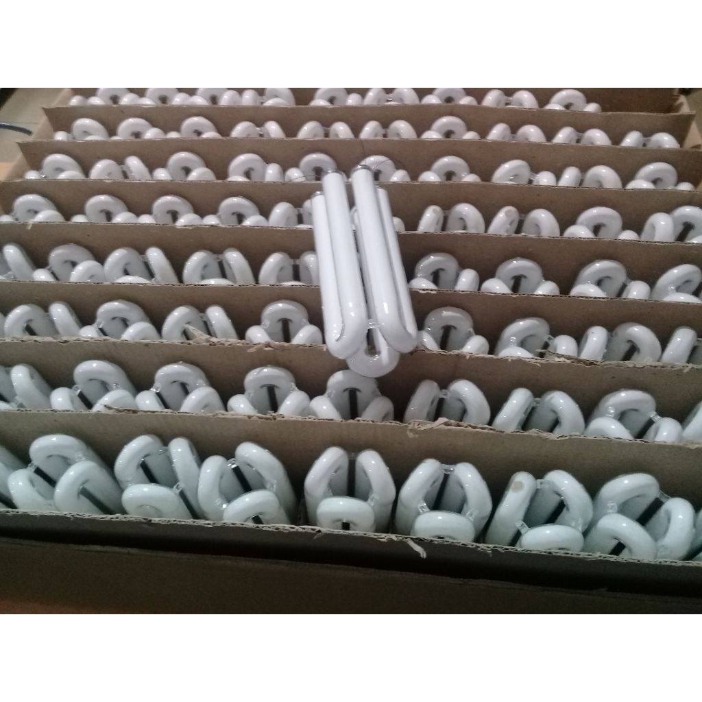 Kaca Lampu LHE Triben 18watt