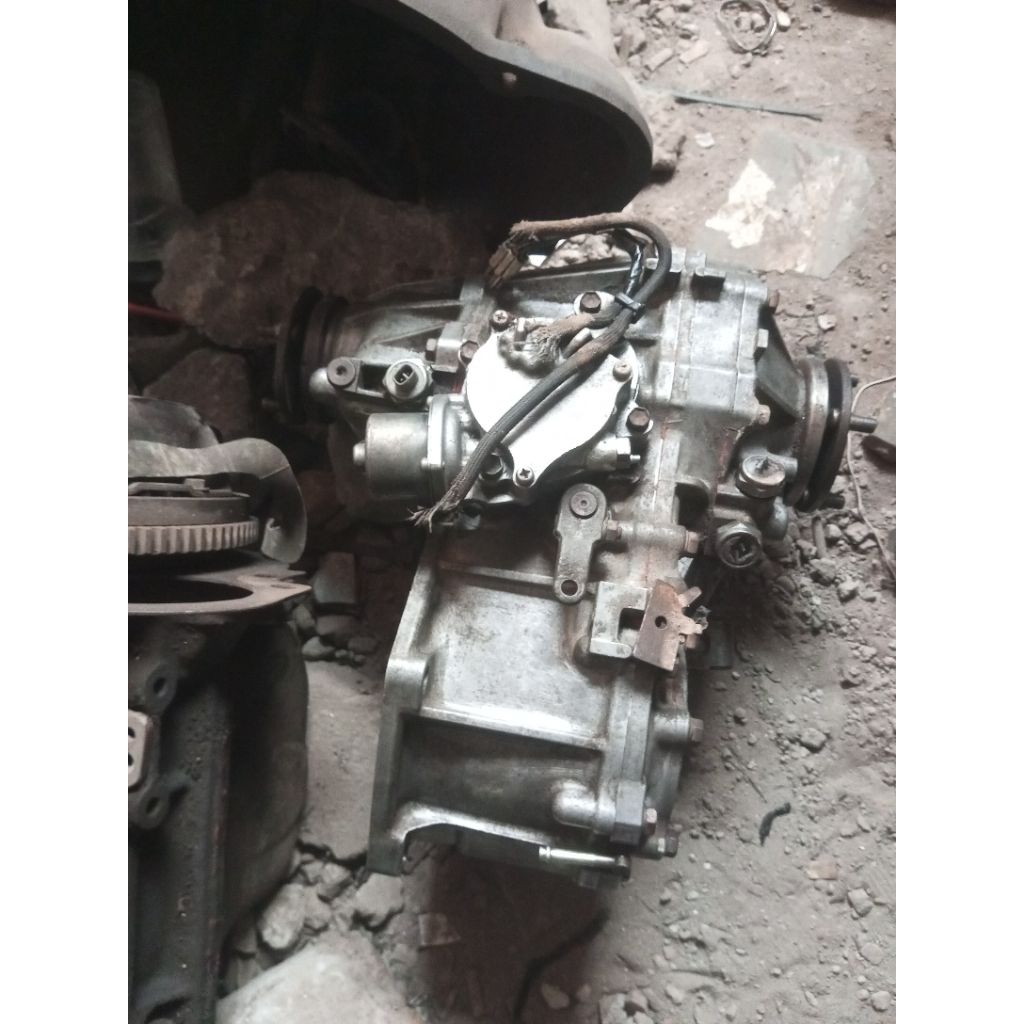 Transfer case landcruiser VX80