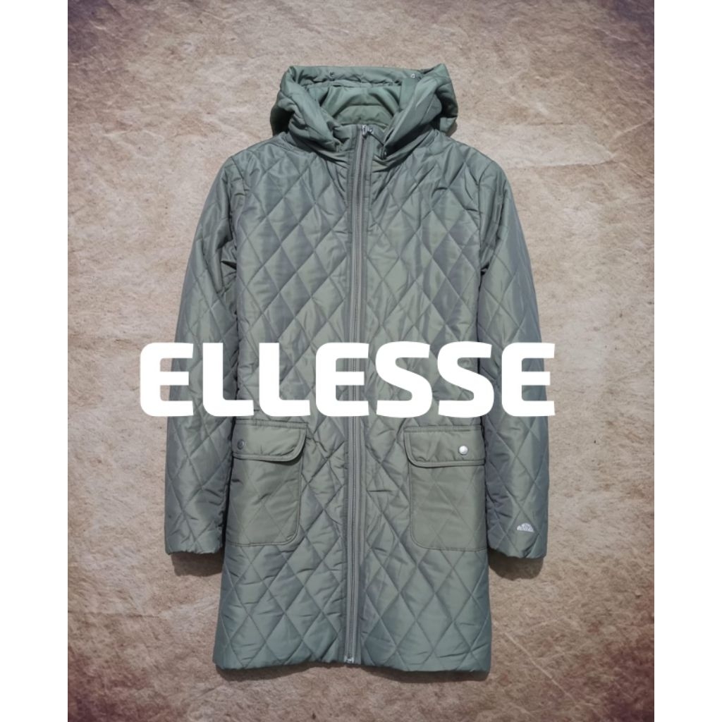 Jaket quelted keren ELLESSE empuk ringan bekas pakai