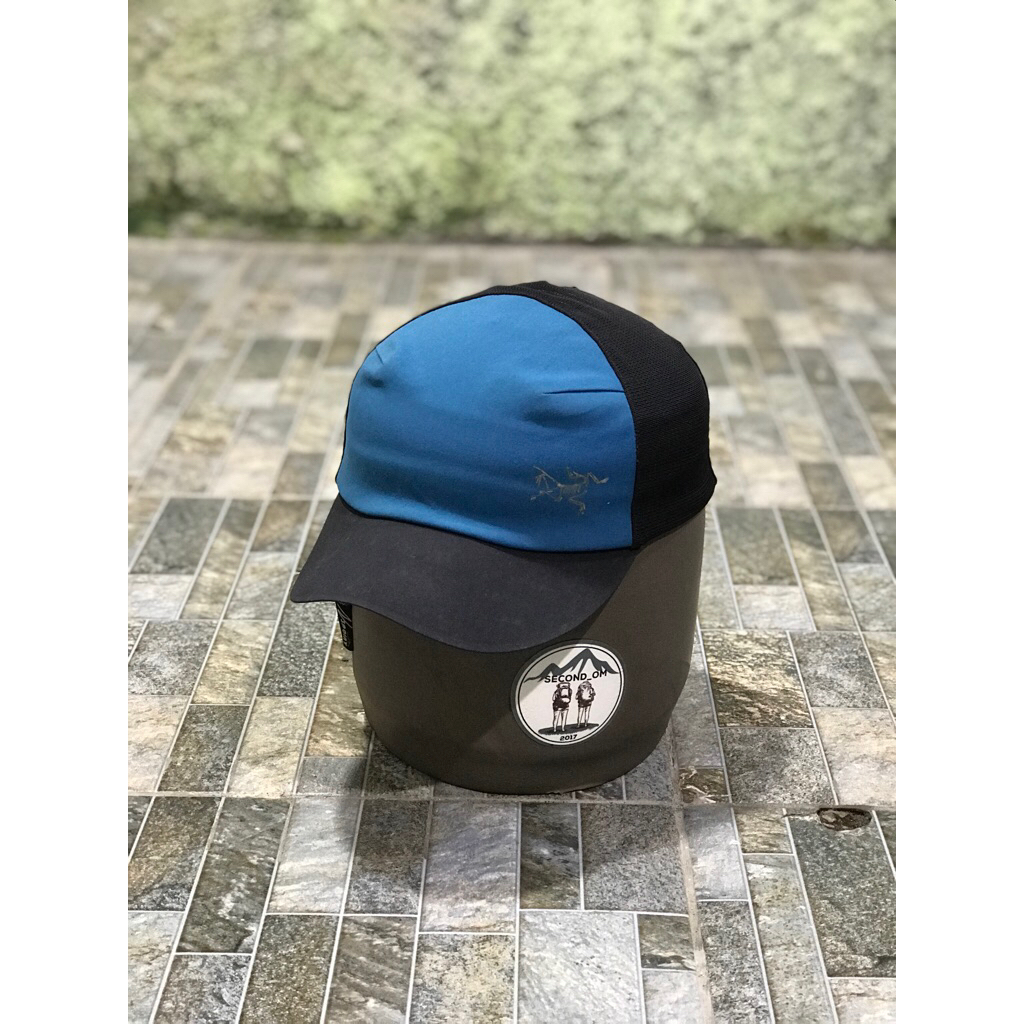 Topi Visor Pendek Arcteryx