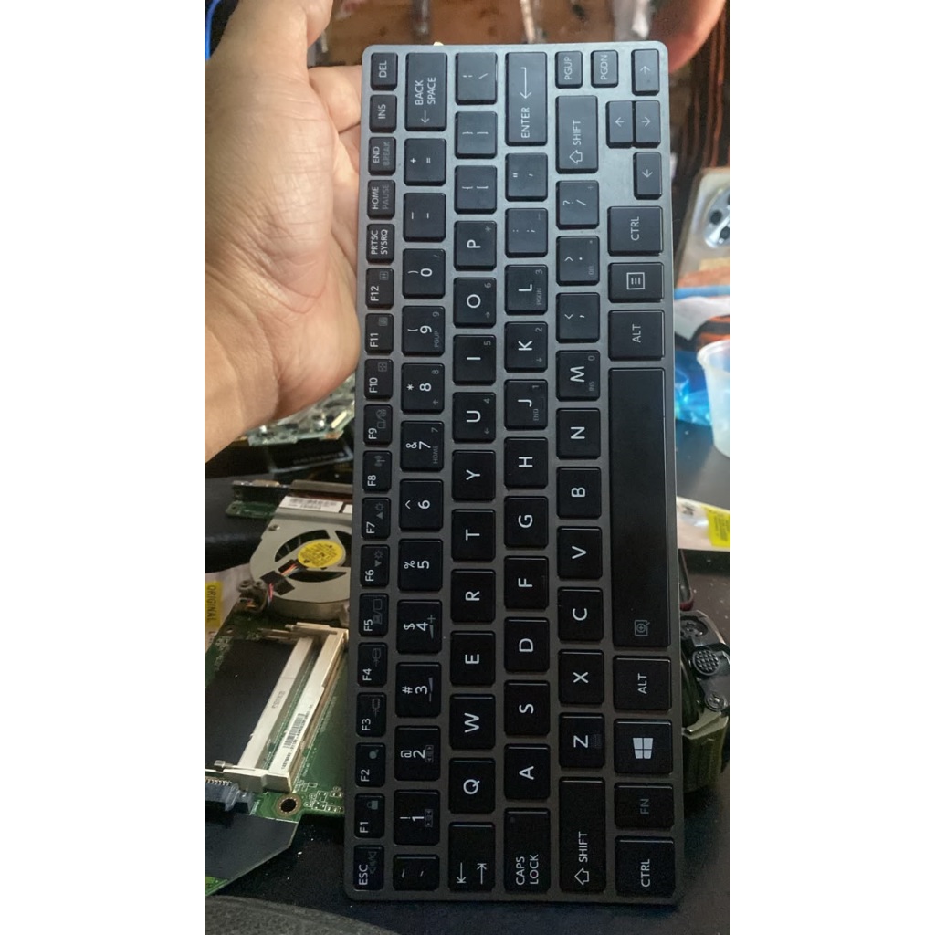 Keyboard Toshiba portage z30-A