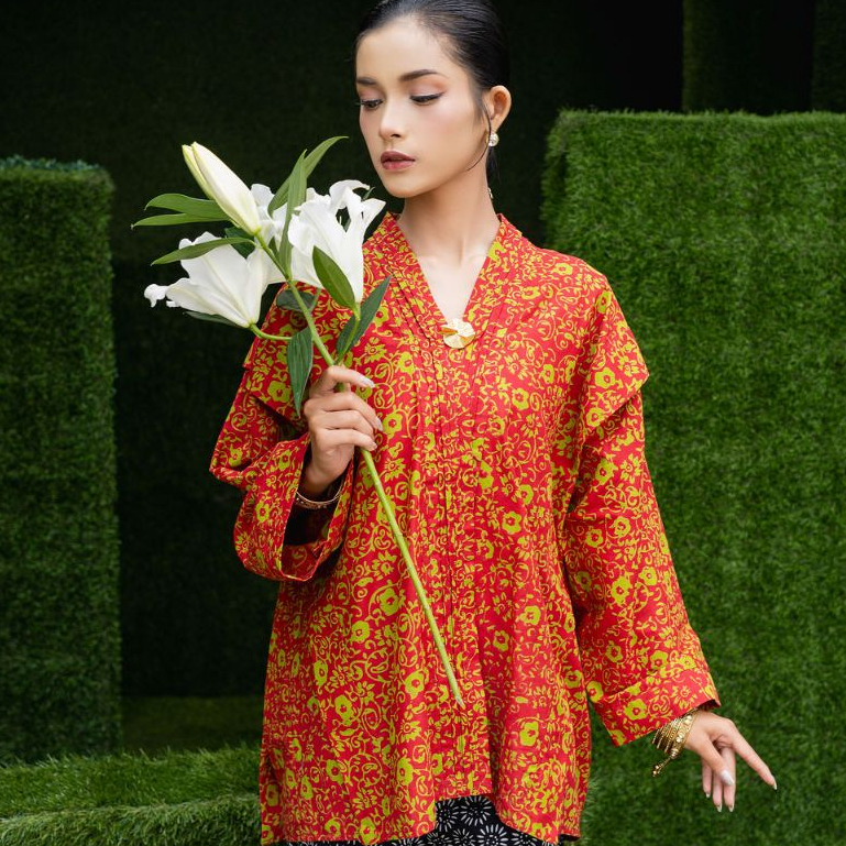 Kiran Outer - Batik Outer Wanita - Batik Wanita Modern