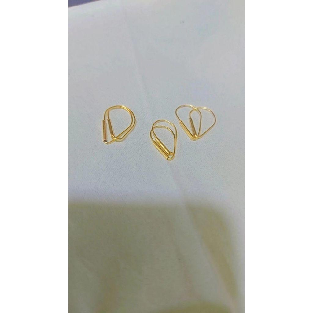anting bayi (anting tindik bayi)