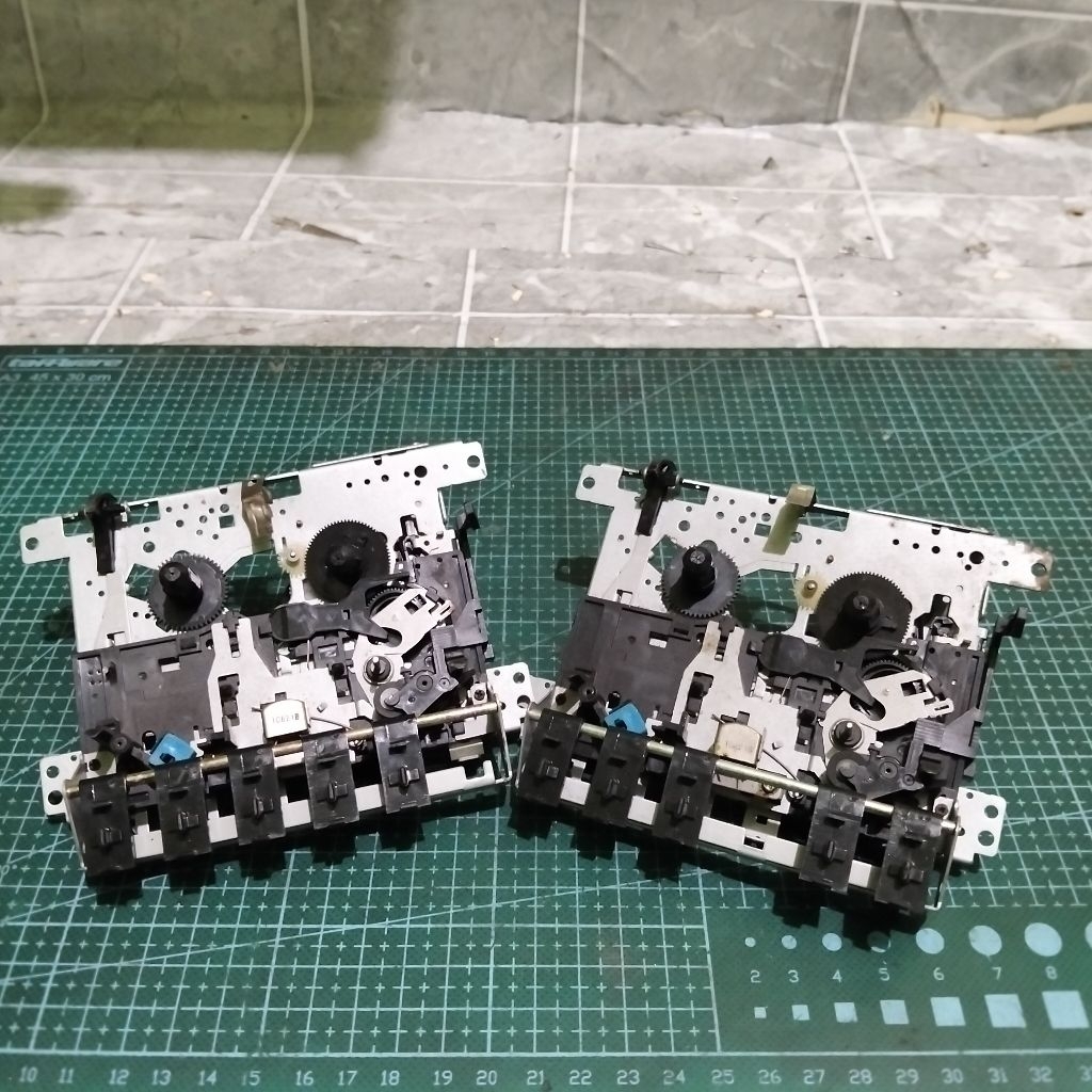 Jual Mekanik Tape Deck KasetBekas Copotan 5 Tombol Play Stop FF REW Record Jual Sepasang