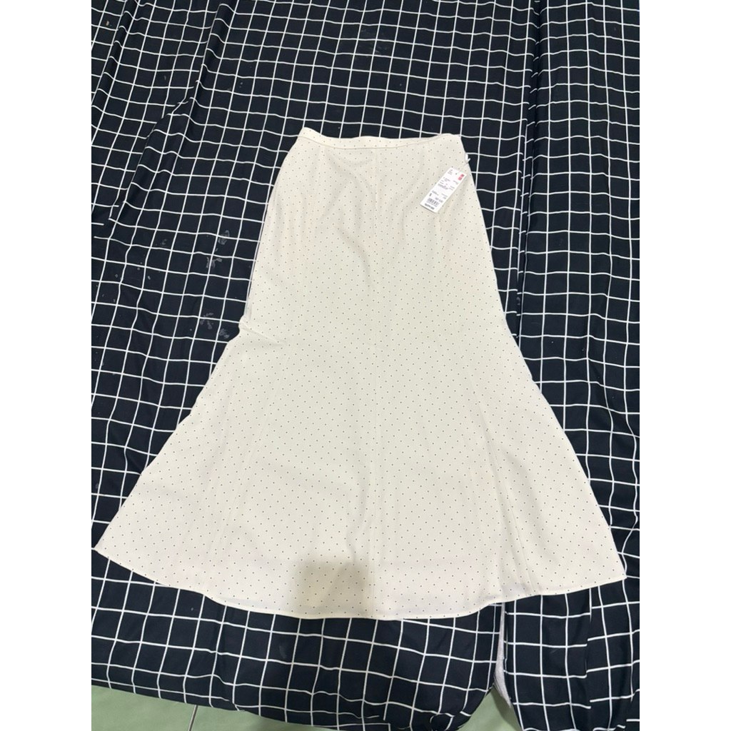 Uniqlo Maxi Skirt Polkadot S