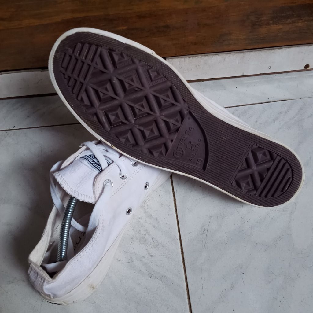 Converse Triple White