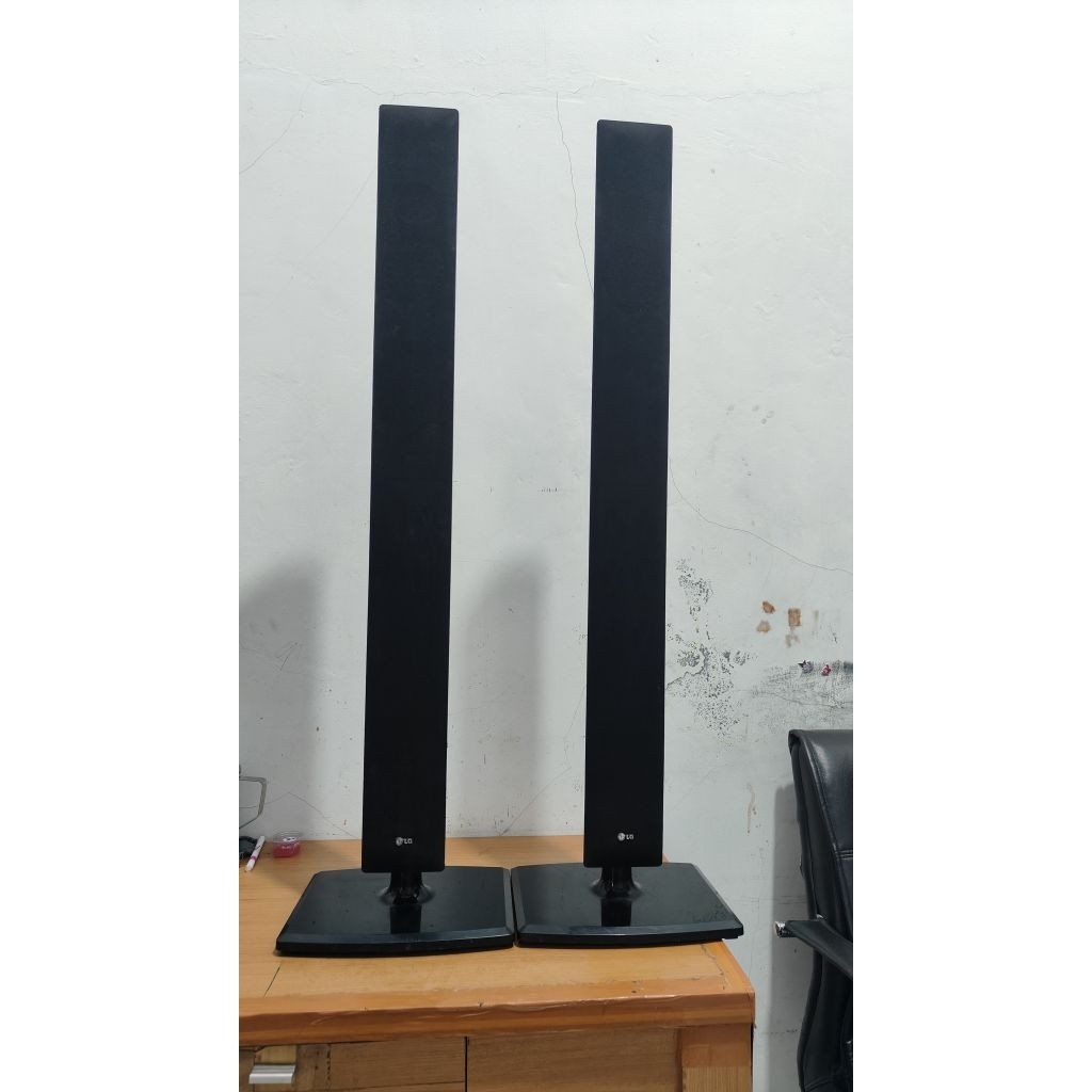 speaker vocal front righ LG HT 805TH