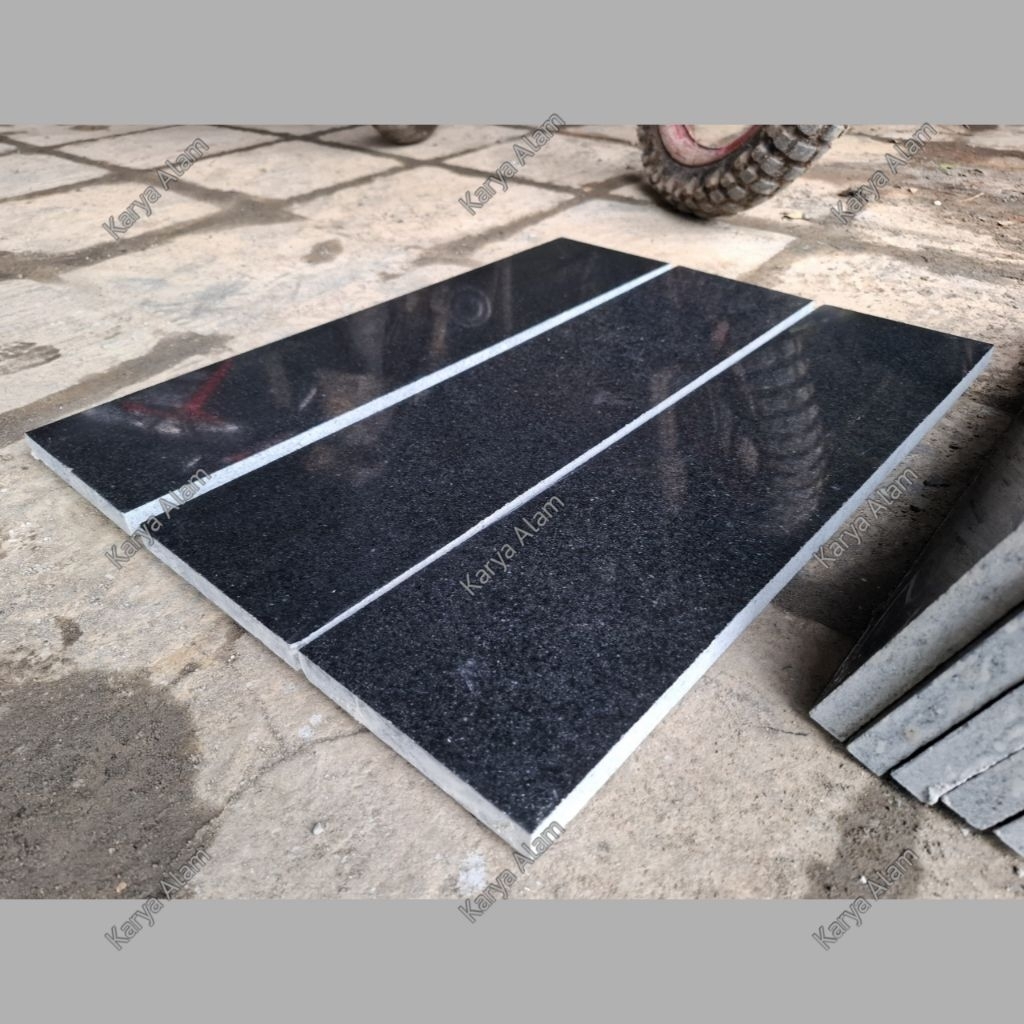 Andesit Poles 10x60 | Andesit Hitam Tulungagung | Andesit Hitam Poles Glossy | Lis Batu Granit