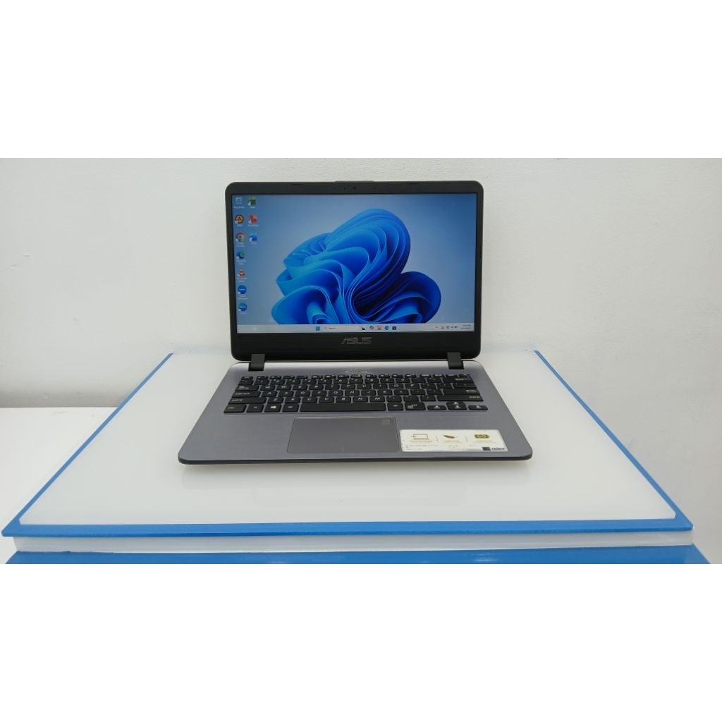 ASUS VIVOBOOK 14 A407MA INTEL CELERON N4000 RAM 4GB SSD 256GB