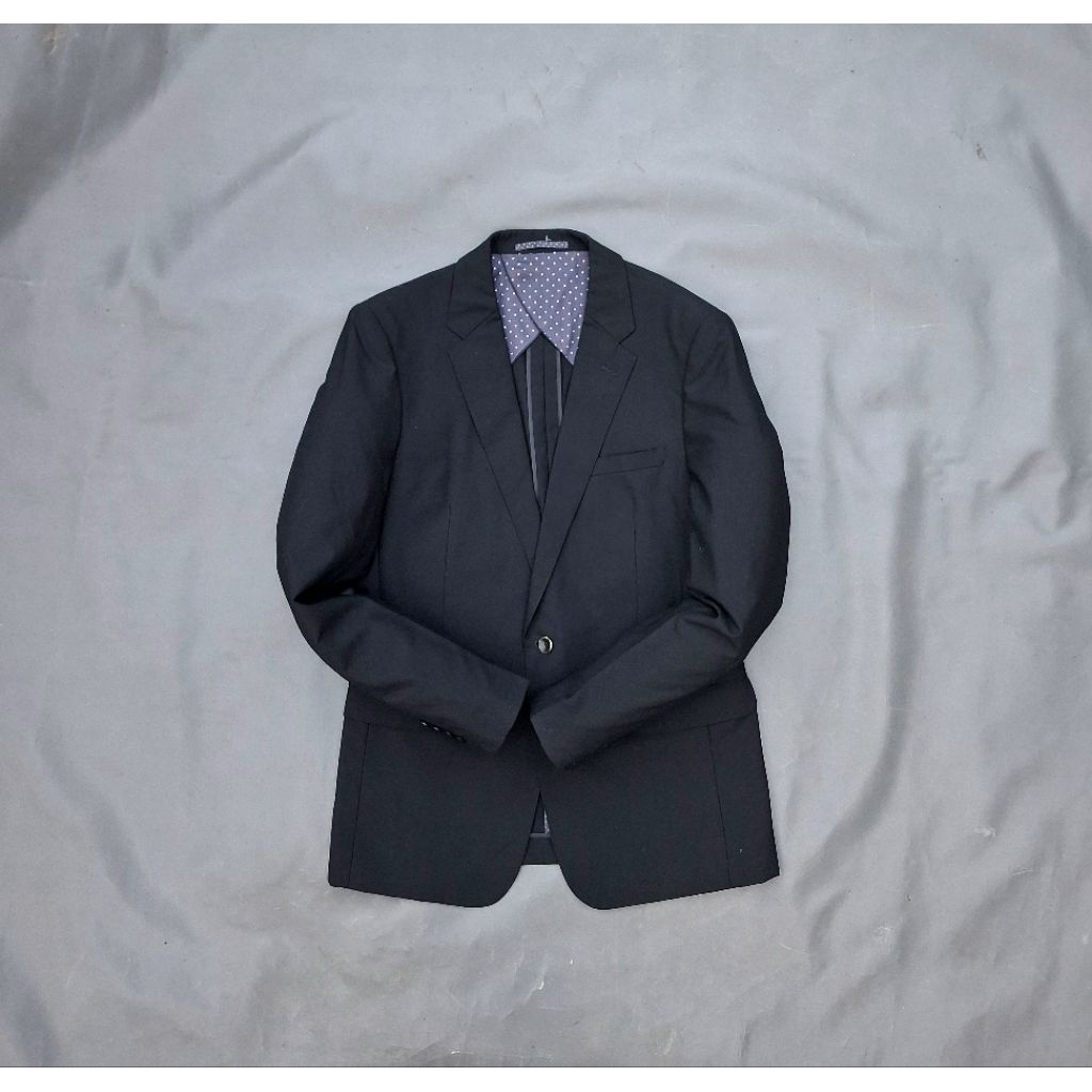 PRELOVED JAS/JAS SECOND/R40/Moda/Size M ke L/jas hitam pria slimfit/jas blazer pria warna hitam peka