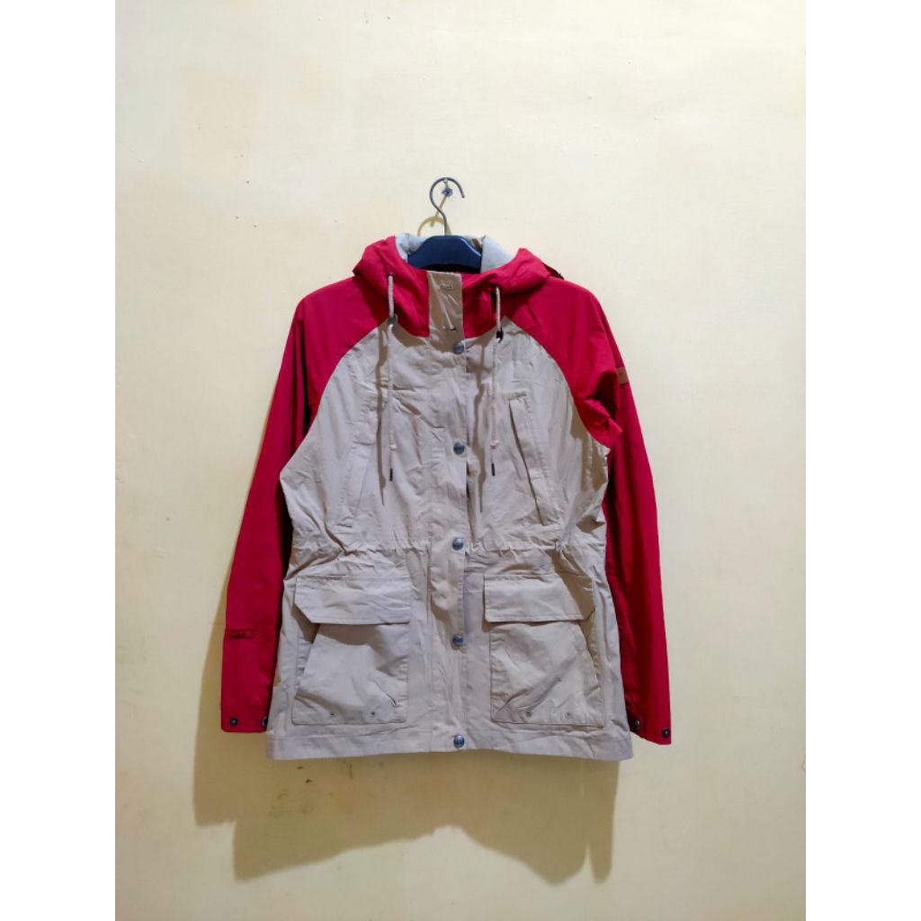 JAKET OUTDOOR AIGLE