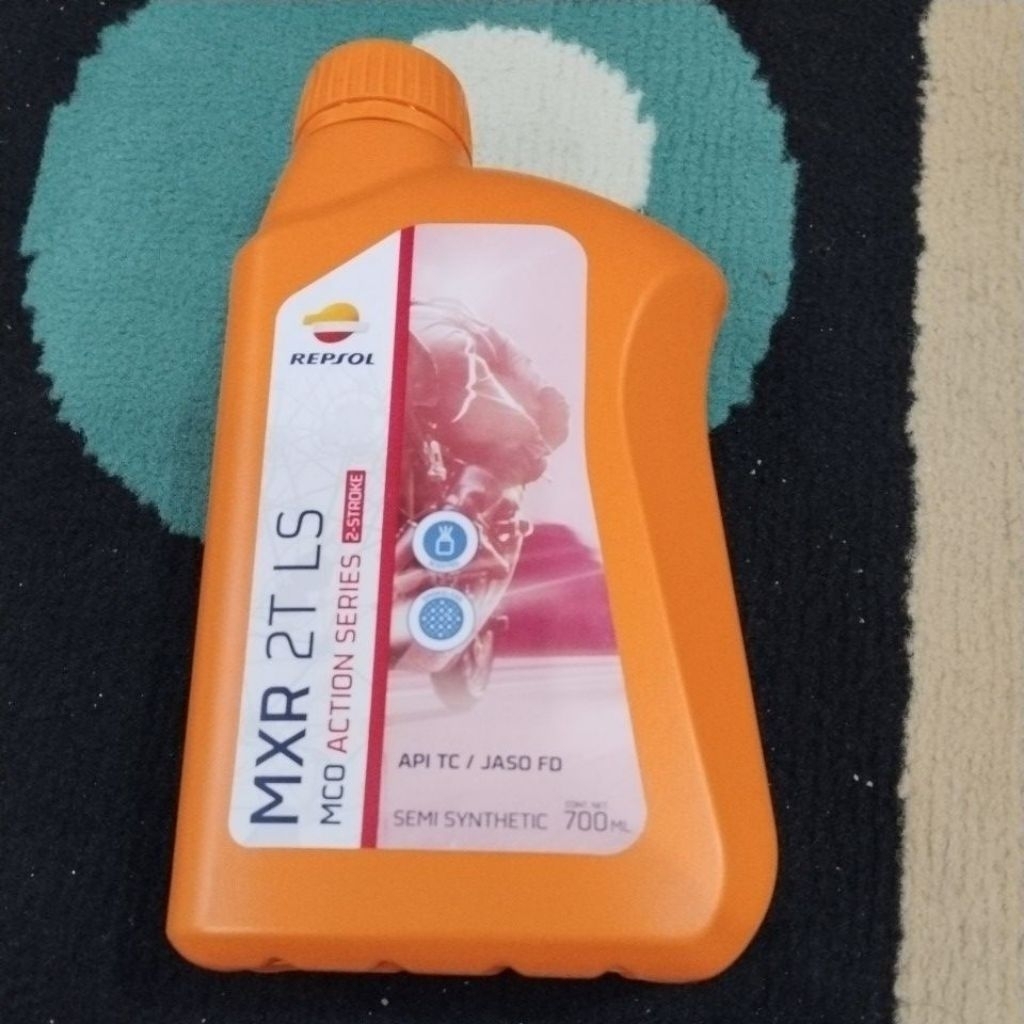 Oli repsol 2 T MXRT LS buat motor bebek sport .oli samping repsol low smoke original
