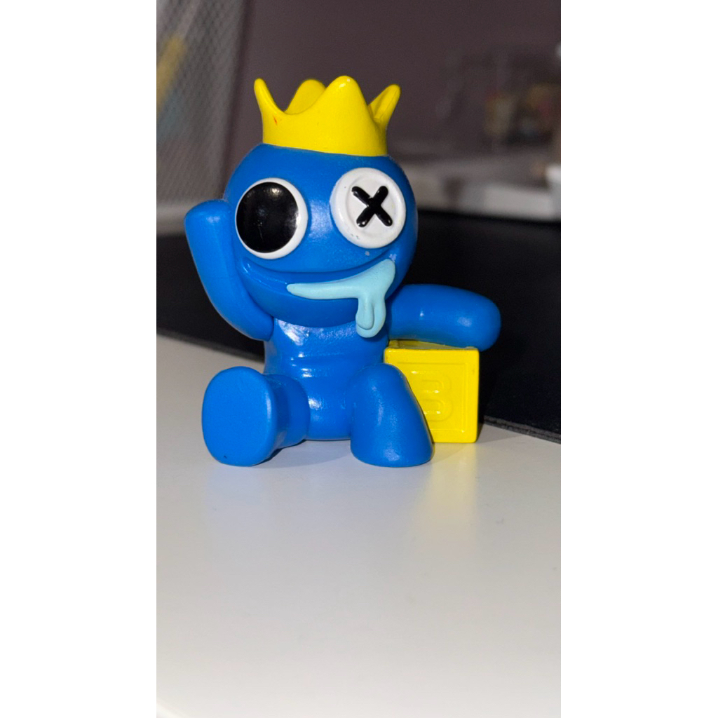 Roblox Rainbow Friends Series 1 Mini Figure Blue Monster