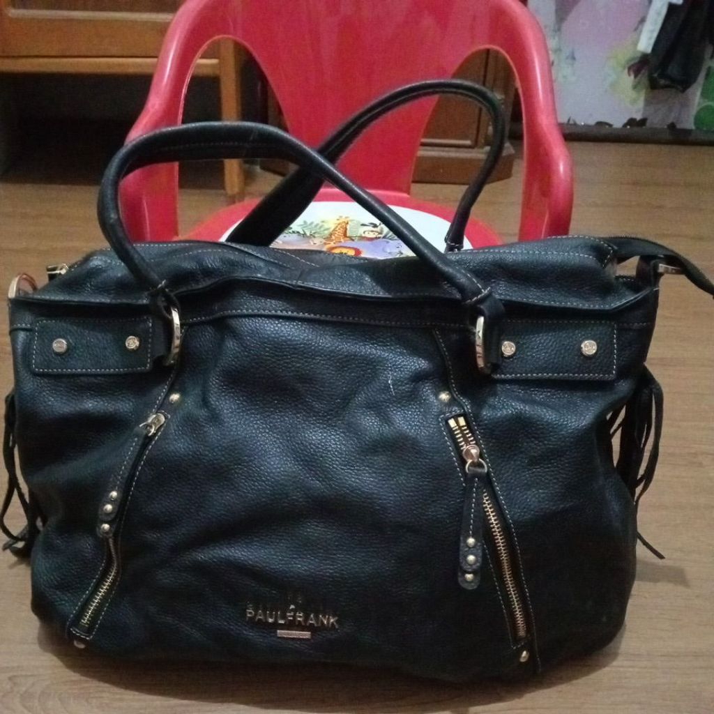 Tas Sling Kulit " Paul Frank " Size Besar Monza