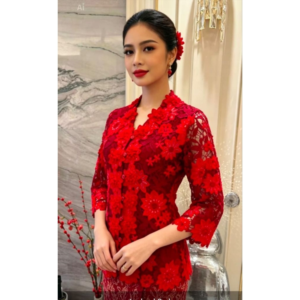 BLUS BROKAT BANGKOK LAUREN