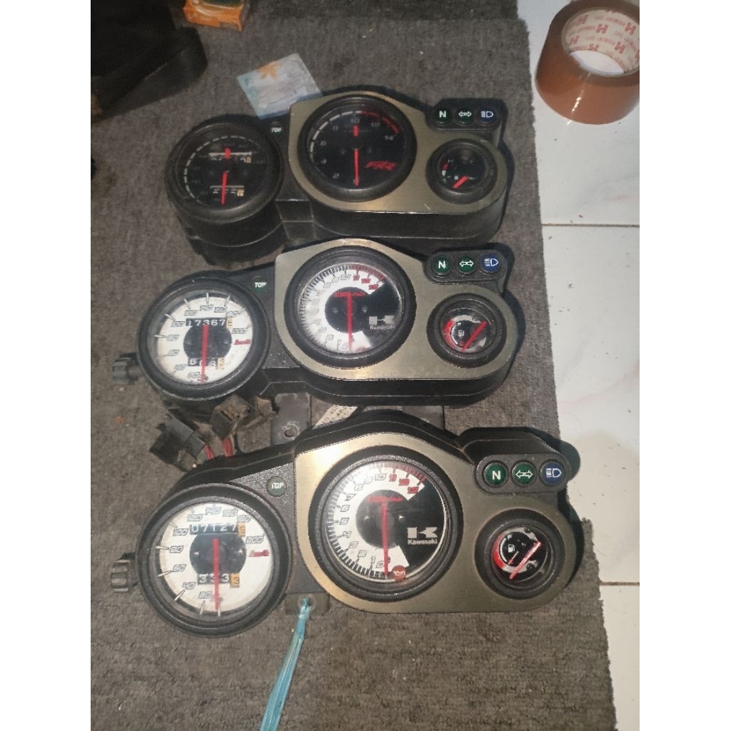 speedometer spedo ninja Rr new