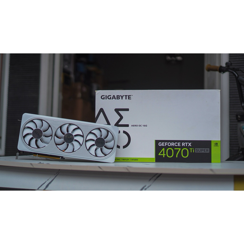 Gigabyte Aero RTX 4070 Ti Super
