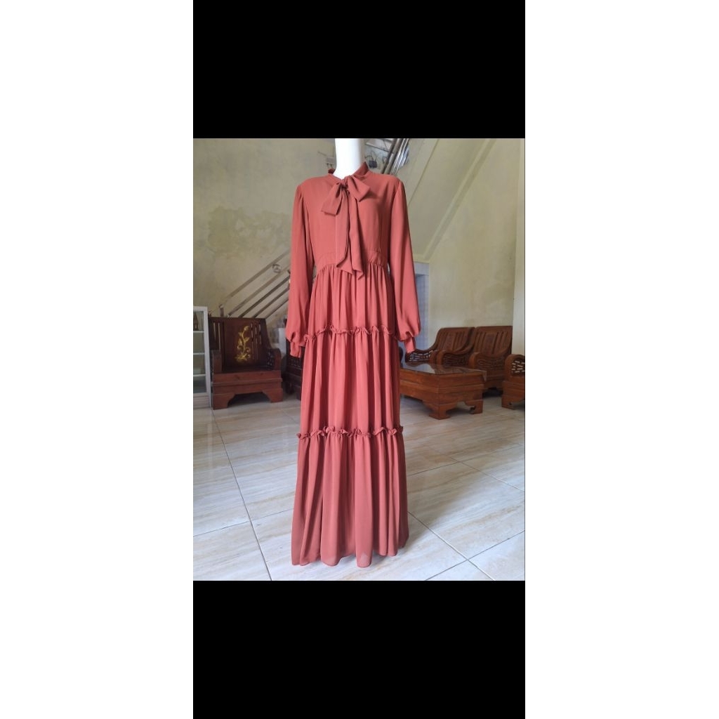 Gamis warna brick bahan ceruti preloved