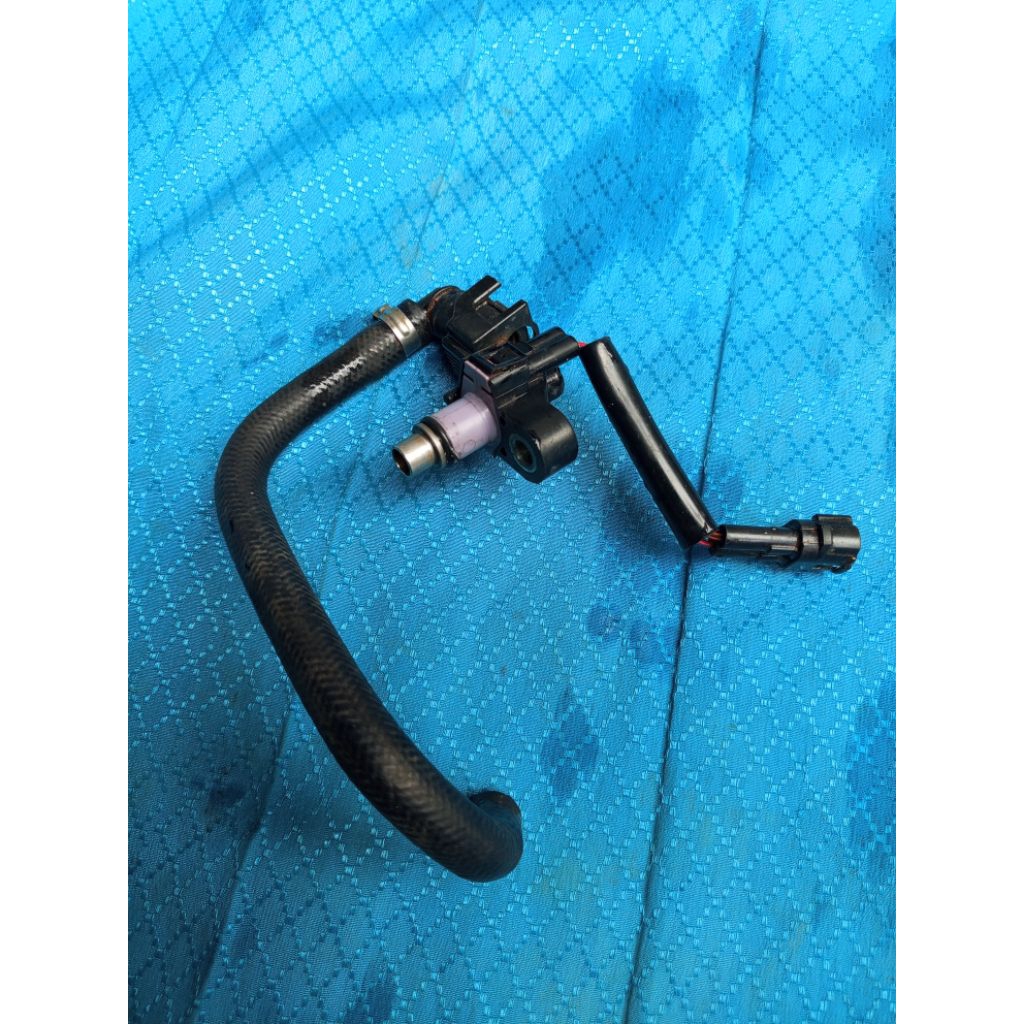 injektor Yamaha Vixion old 3C1 Original / nosel injektor Vixion old Original copotan