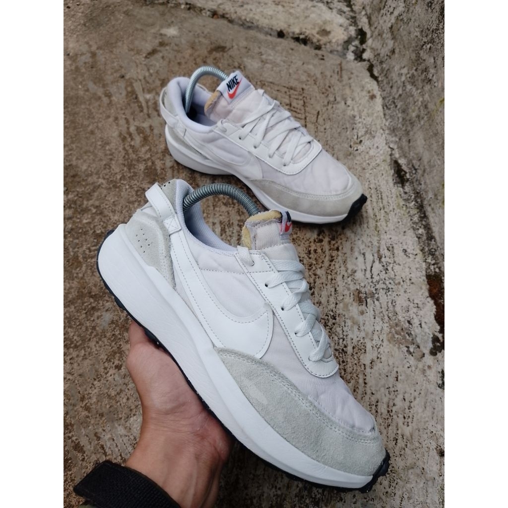 PRELOVED NIKE WAFFLE DEBUT