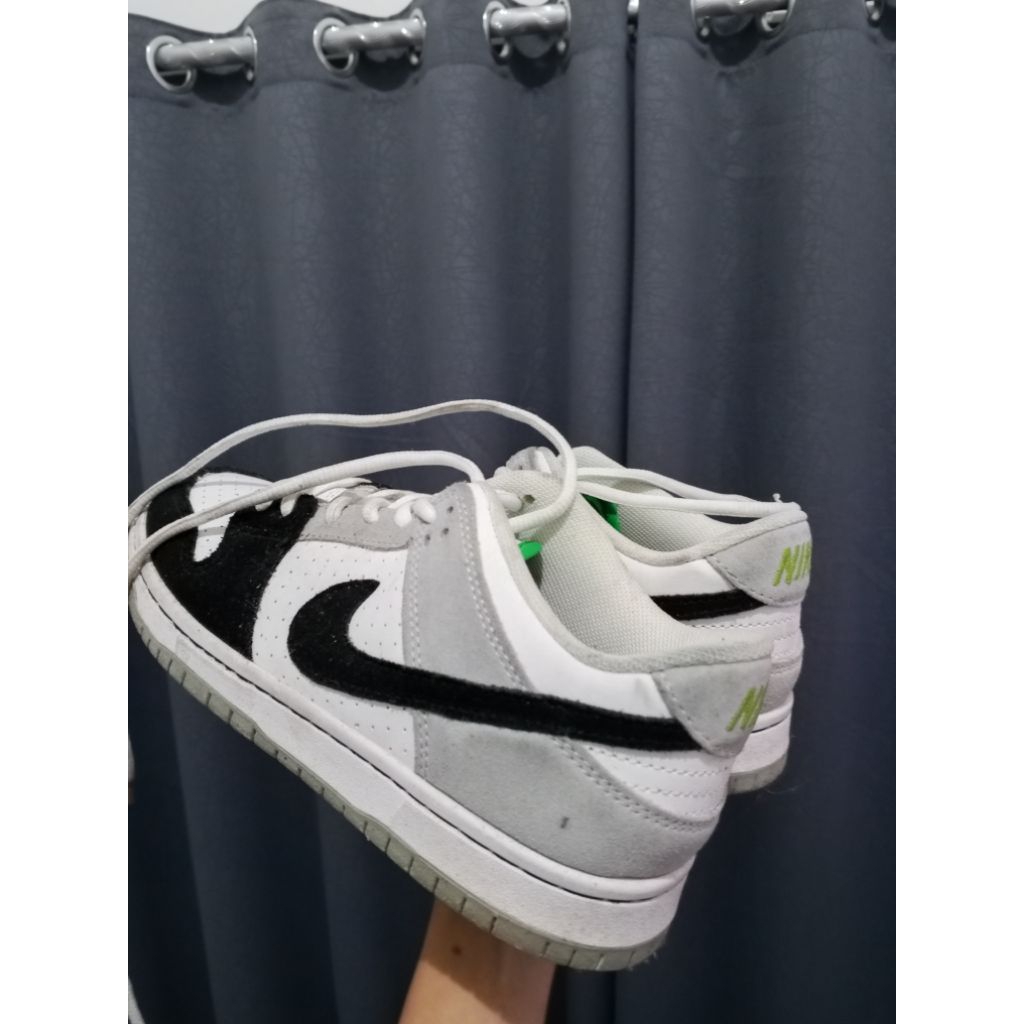 Nike sb putih abu abu chlorophyll pl no box