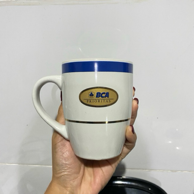 BCA PRIORITAS - Majalah/Payung/Gelas/Mug Merchandise