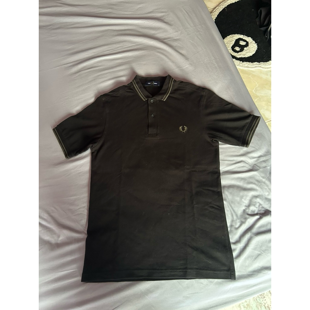 Preloved Fred Perry Like New Size S ORIGINAL