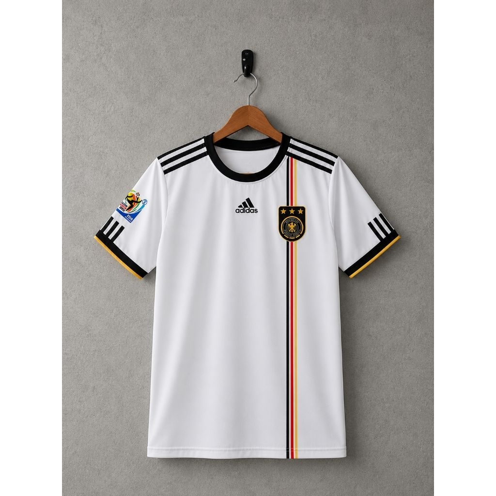 Jersey Jerman kandang 2010/2011